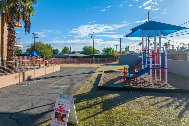 Phoenix's Amerischools Academy is a beacon for personalized and engaging learning.
