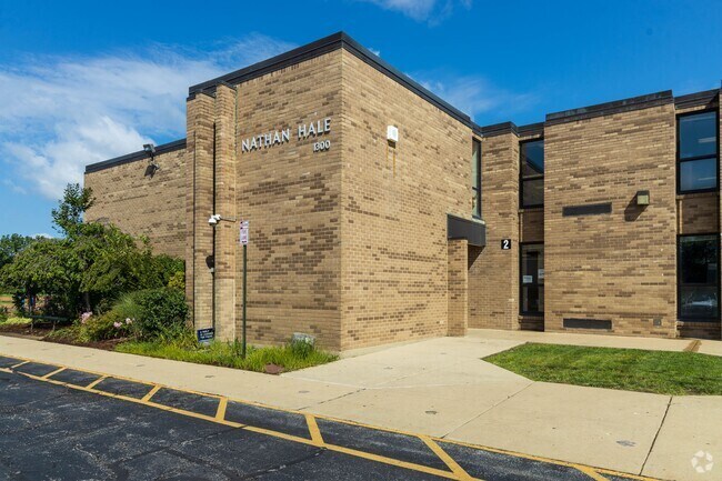 Nathan Hale Elementary School is a great choice for families in South Schaumburg.