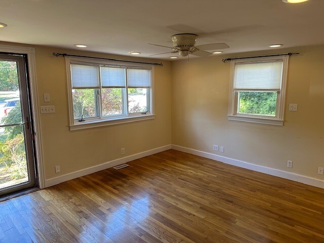 25 Mountain Rd, Waltham, MA 02451 - photo 4