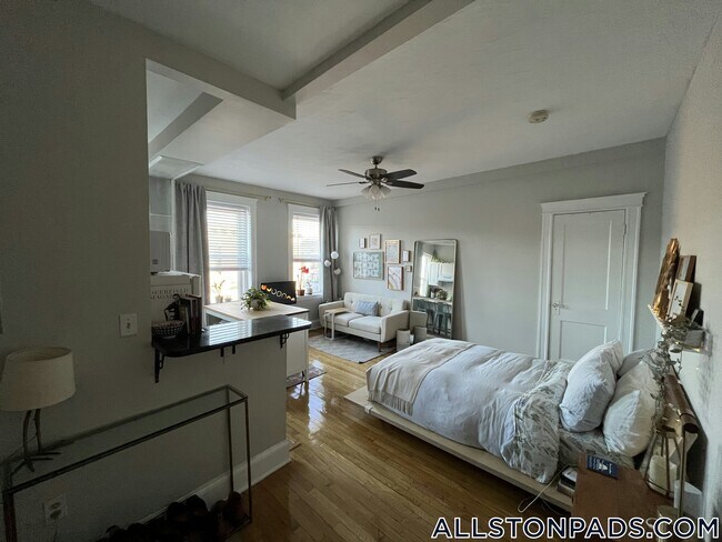 1185 Commonwealth Ave unit 15, Allston, MA 02134 - photo 7
