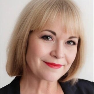 Maryellen Mackenzie