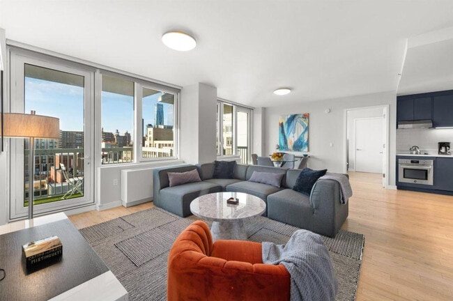 232 7th Ave unit ID1355939P, New York, NY 10011 - photo 2