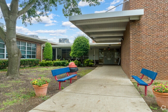 Wallace Elementary School aims to spark academic minds.