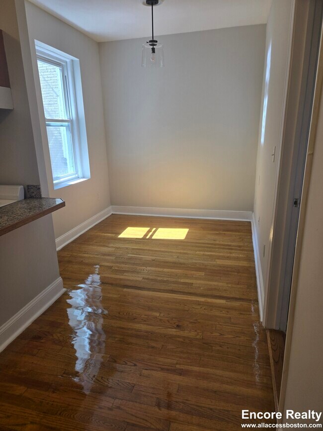 1189 Commonwealth Ave unit 16, Boston, MA 02134 - photo 3