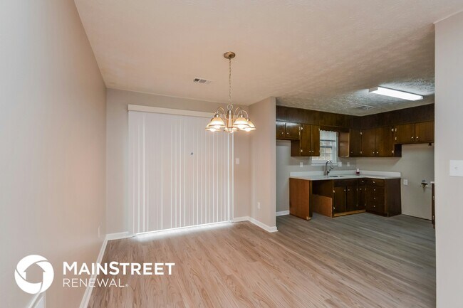 4056 Chimney Ridge Way, Ellenwood, GA 30294 - photo 6