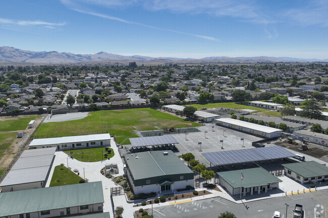 Sunnyslope Elementary School serves students in the Meridian area.