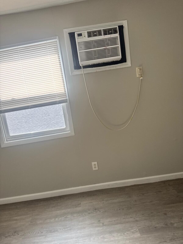 1328 Juniper Dr unit 7 - 2/1b, Rantoul, IL 61866 - photo 6