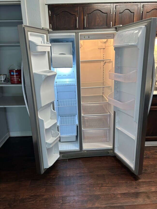 1000 Ranchero Rd unit D, Kerrville, TX 78028 - photo 6