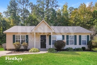 3400 Fernstone Cir, Charlotte, NC 28227
