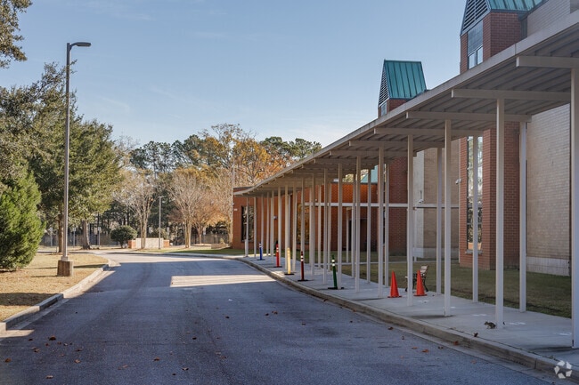Ashley River Creative Arts Elementary School in West Ashley has a drop off lane.