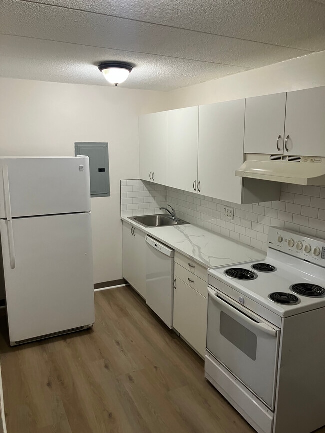 287 Commercial St Unit 11, Braintree, MA 02184