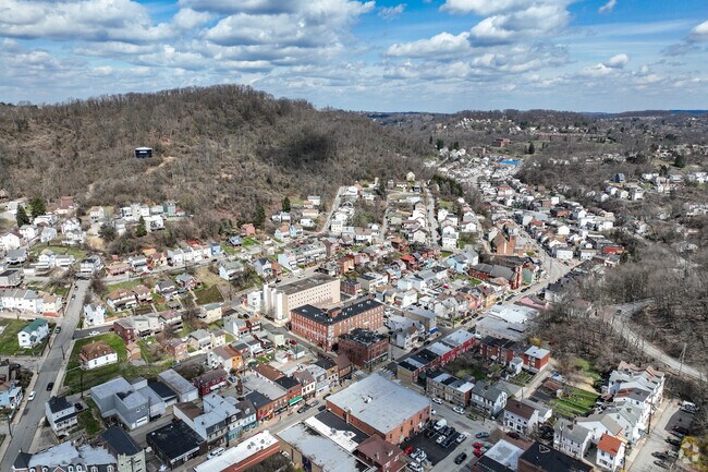 Meandering roads course through the Millvale neighborhood.