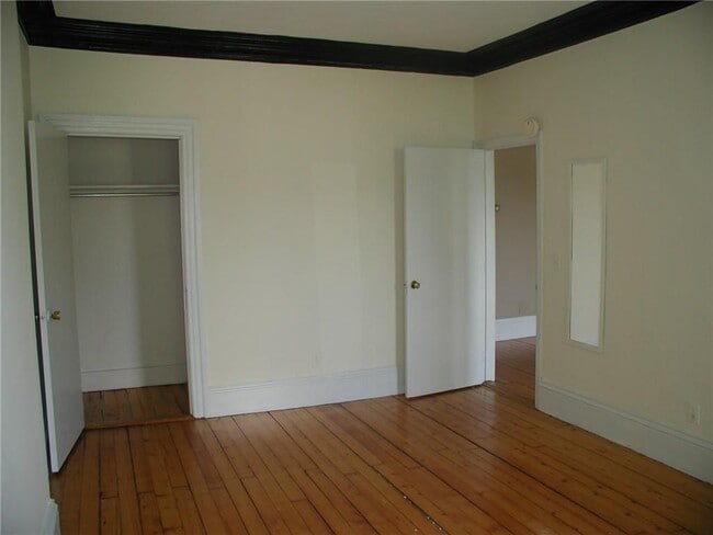 100 Bowen St, Providence, RI 02906 - photo 3