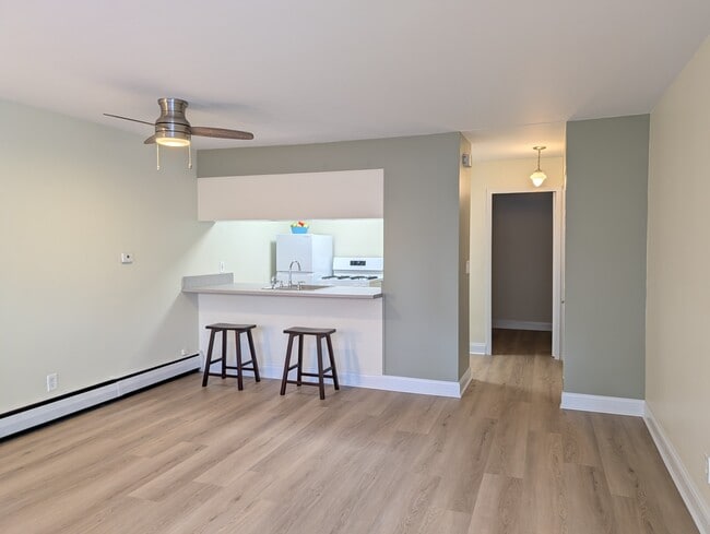 29 Prospect Ave NE unit 7, Grand Rapids, MI 49503 - photo 2