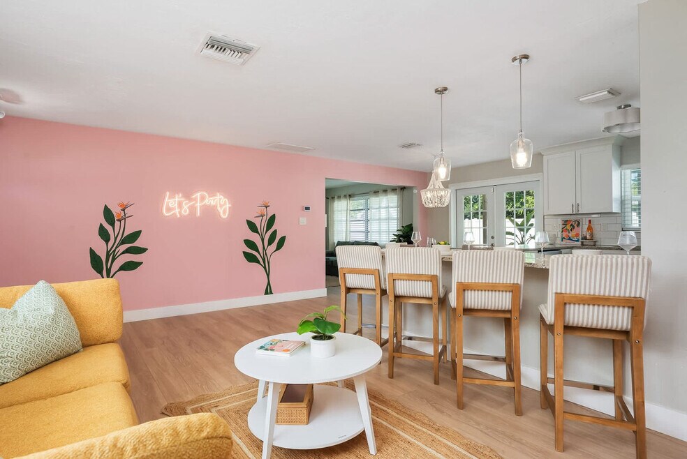 1773 Eaton Dr unit ID1032113P, Clearwater, FL 33756 - photo 1