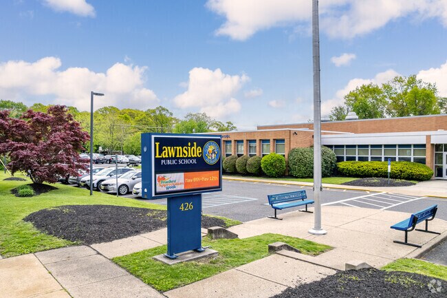 Front entrance and sign of Lawnside Public School.