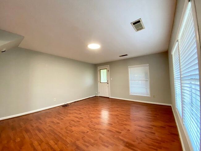 2503 Ave G, Nederland, TX 77627 - photo 6