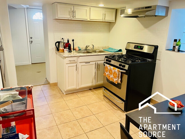 3121 N Monitor Ave unit B, Chicago, IL 60634 - photo 6