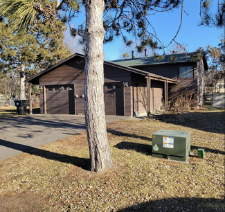 8236 Douglas Cir N, Minneapolis, MN 55443