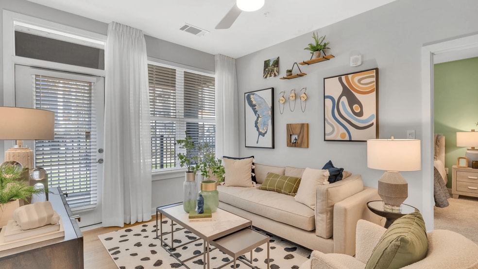 MAA Vale, Raleigh, NC 27612 - photo 1