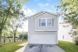 10548 Glenayr Dr, Camby, IN 46113