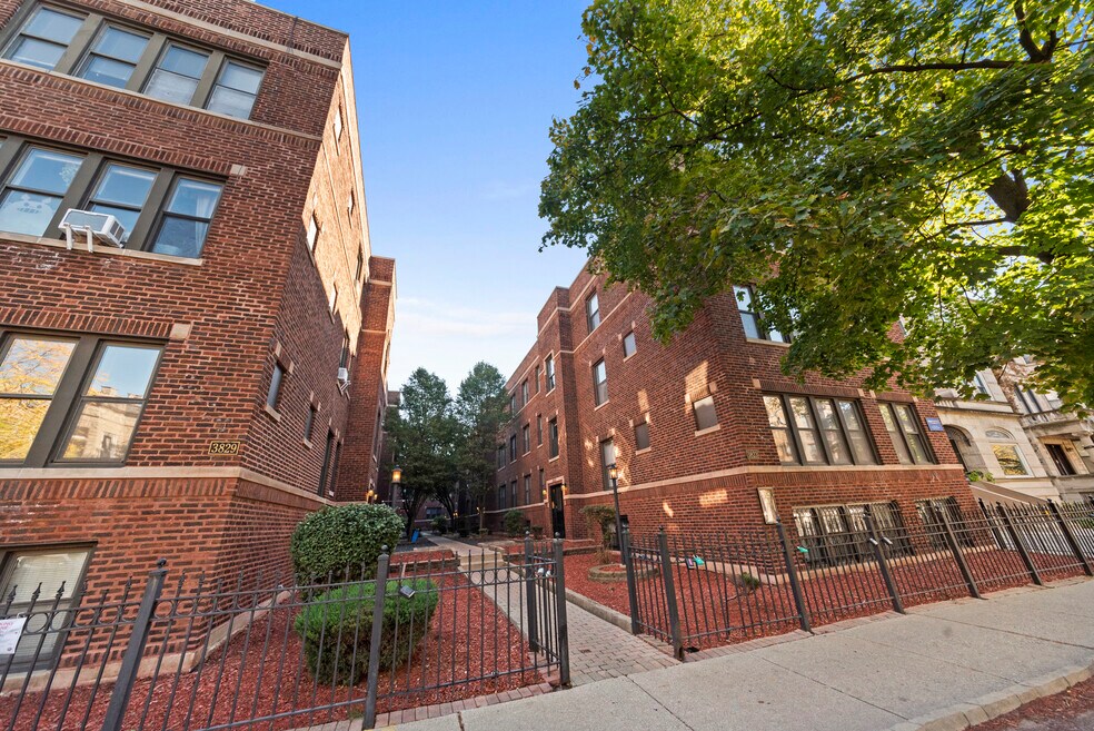 3826 N Fremont St unit 3W, Chicago, IL 60613 - photo 1