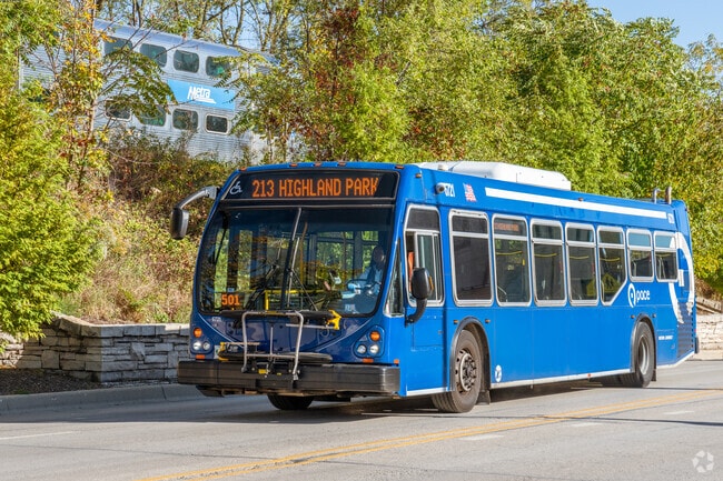Buses run regularly throughout Cental Street.