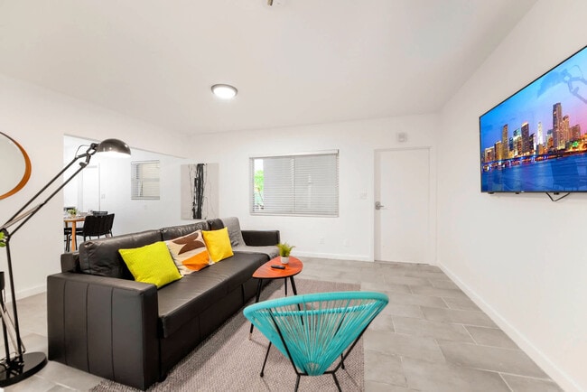 515 NE 82nd St unit FL1-ID1022222P, Miami, FL 33138 - photo 4