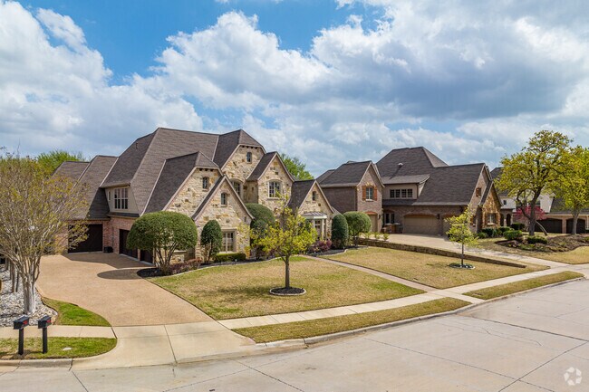 Millennial Mansions blends the different styles into extravagant luxury homes in Colleyville.