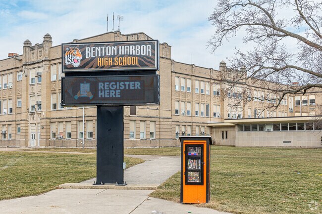 Benton Harbor High School is a public school located in Benton Harbor, Michigan.