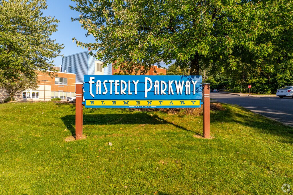 Easterly Parkway Elementary School has an overall Niche.com rating of A.