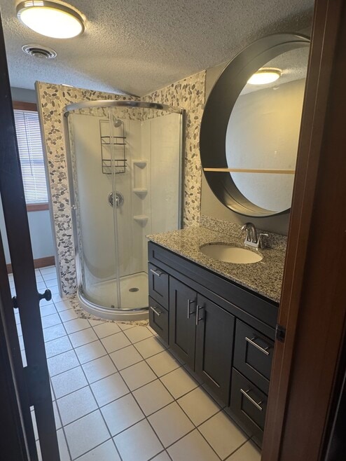 121 S Hellier St unit 1, Pikeville, KY 41501 - photo 1