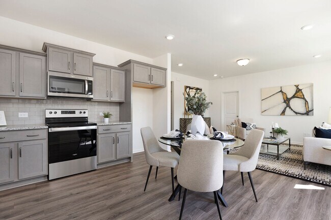 5212 Reedy Farm Cir unit 36893573, Greensboro, NC 27405 - photo 5