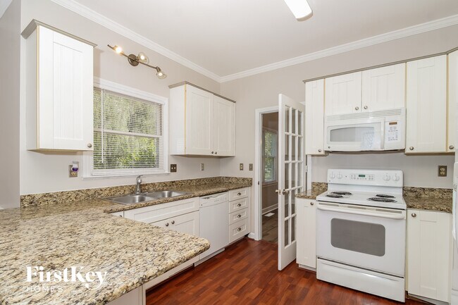 201 Bradford Pl Ln, Lewisville, NC 27023 - photo 5