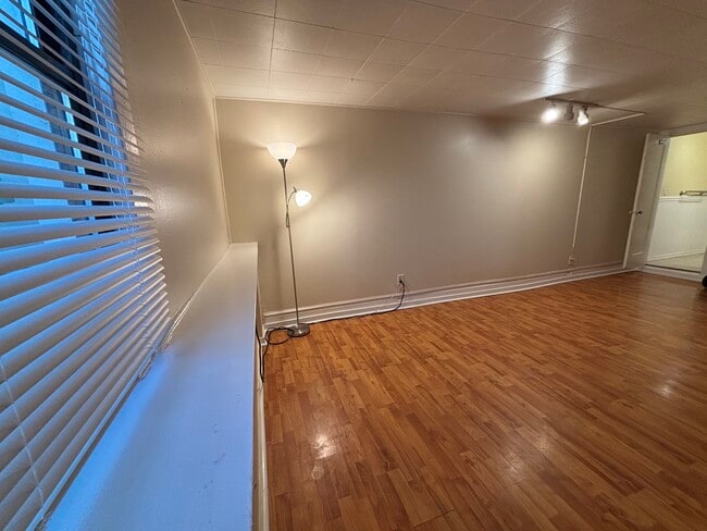 1534 Benton St unit B, Alameda, CA 94501 - photo 7
