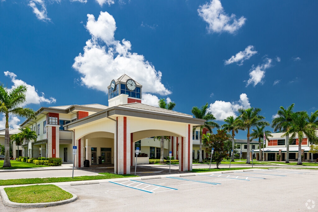Community School of Naples has a covered pick-up and drop off area.