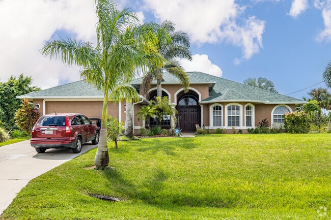 Beautiful Spanish-revival style homes in Eisenhower, Ft. Myers are great for growing families.