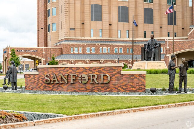Sanford Medical Center near Bennett, Fargo, offers top-tier healthcare and advanced facilities.