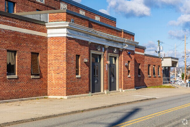 Garfield High School 6