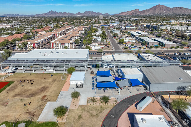 Tillman Middle School in Phoenix cultivates curiosity and encourages academic excellence.
