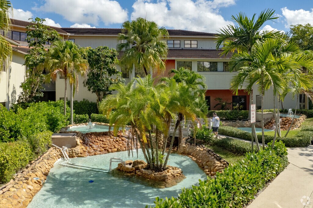 Welcome to American High School LLC in Plantation, FL.