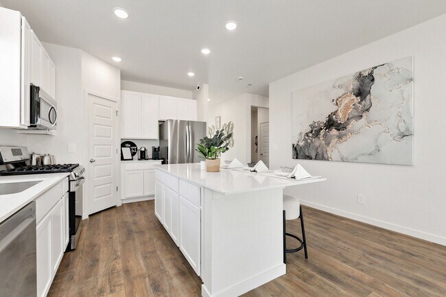 7160 Gateway Crossing St, Wellington, CO 80549 - photo 4