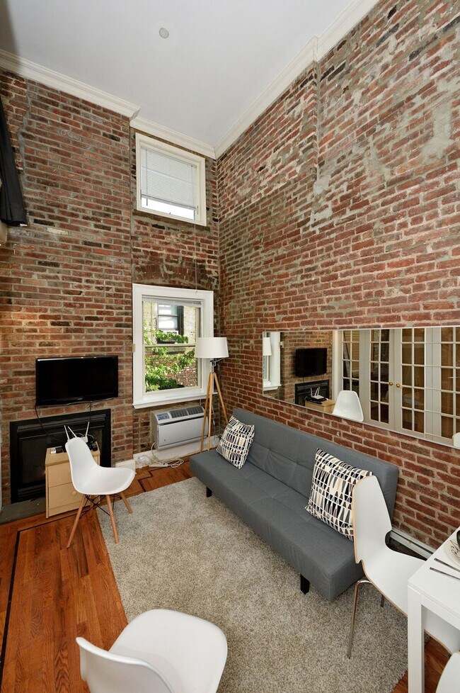 692 10th Ave unit ID1323940P, New York, NY 10019 - photo 2