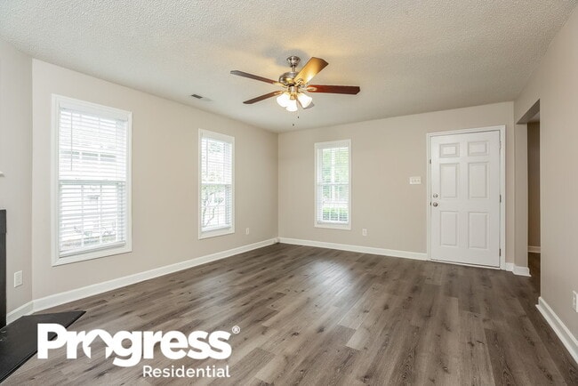 5640 Tealbrook Dr, Raleigh, NC 27610 - photo 6