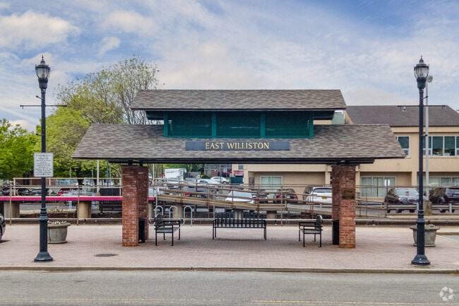 East Williston Station offers a quick Long Island Rail Road ride to Manhattan.
