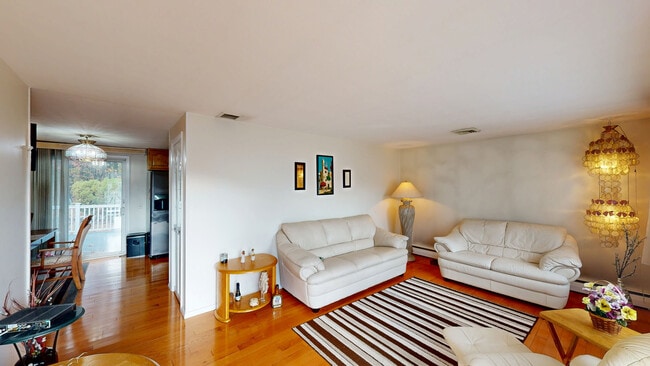 15 Booth St, Enfield, CT 06082 - photo 3