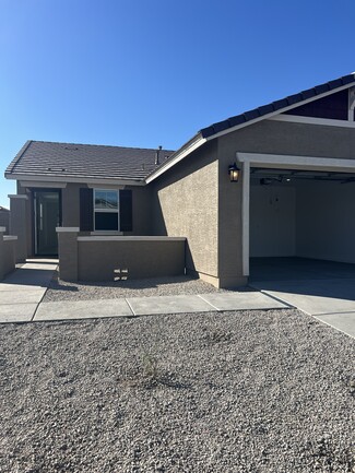 2325 W Chanute Pass, Phoenix, AZ 85041