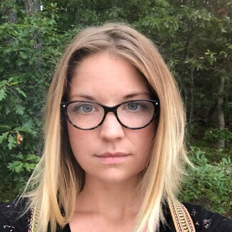 Amber Daves