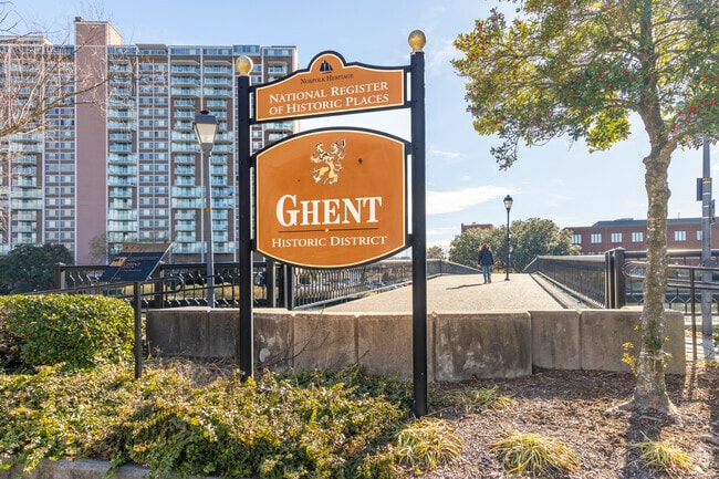 Outdoor enthusiasts love running or walking their dog over the bridge in Ghent.