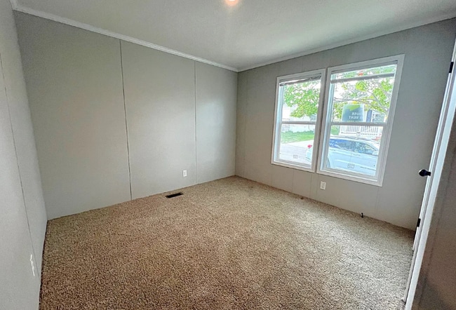 6617 S Kimberly Dr, Holly, MI 48442 - photo 7